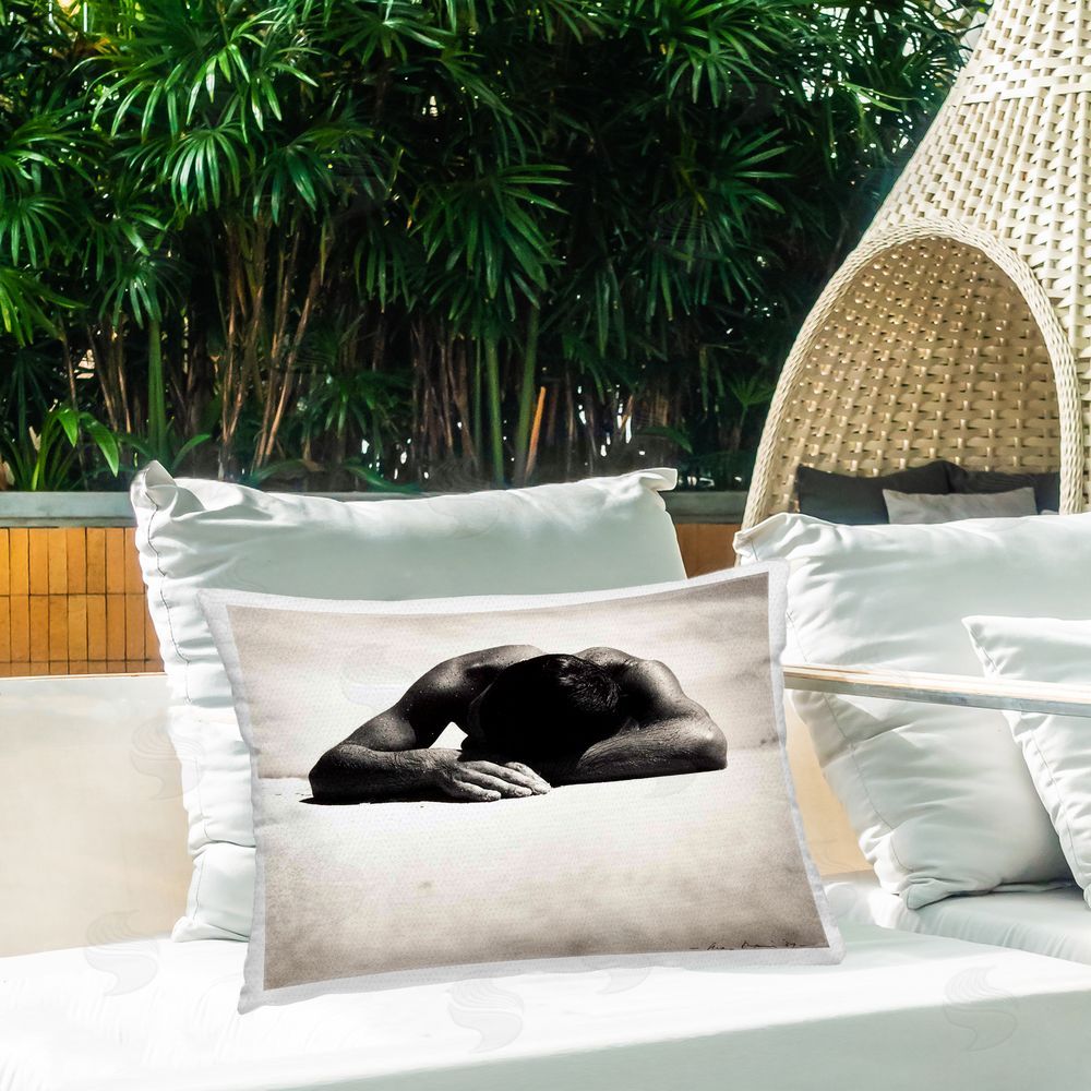 Graffitee Studios Sunbaker Beach Photography Outdoor Quick-Dry Polyester Printed Throw Pillow in Back Yard