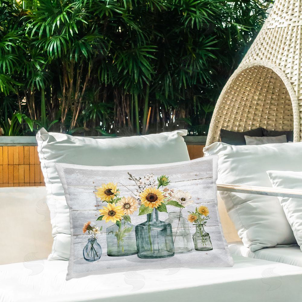 Carol Robinson Rustic Sunflower Extravaganza Outdoor Quick-Dry Polyester Printed Throw Pillow in Back Yard