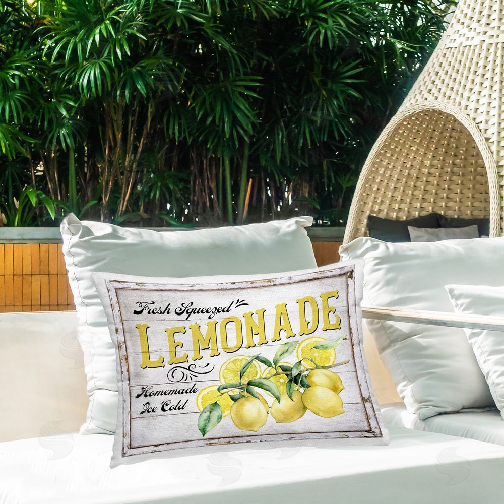 Creatif Belle Fresh Sqeezed Lemonade Outdoor Quick-Dry Polyester Printed Throw Pillow in Back Yard