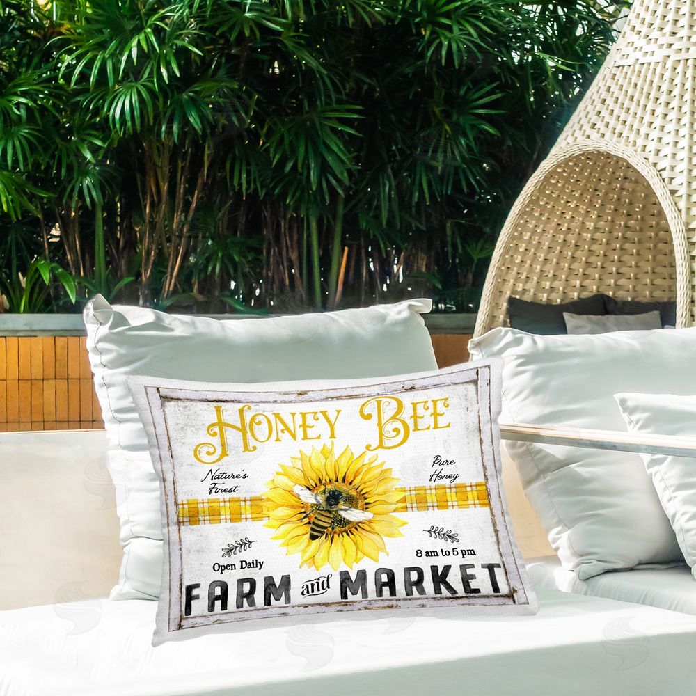 Creatif Belle Rustic Honey Bee & Flower Outdoor Quick-Dry Polyester Printed Throw Pillow in Back Yard