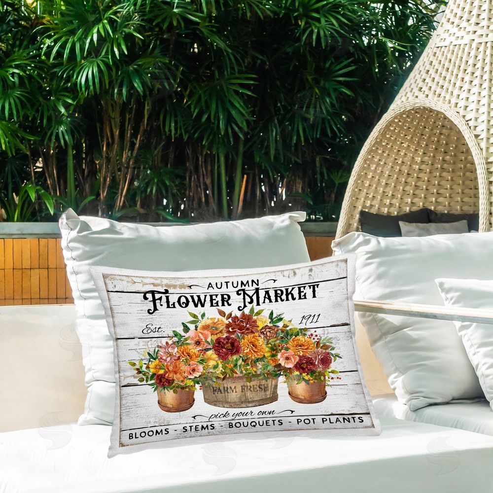 Creatif Belle Autumn Flower Market Outdoor Quick-Dry Polyester Printed Throw Pillow in Back Yard