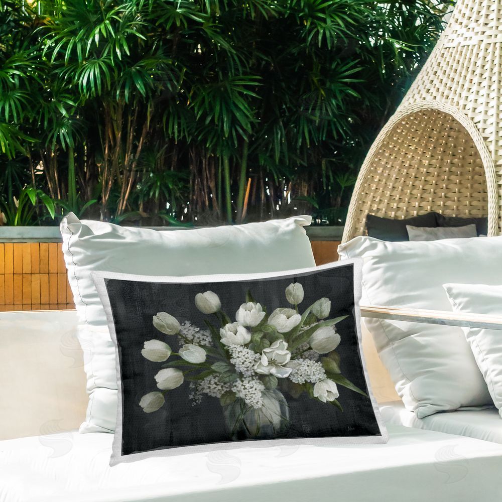 Nan Traditional Tulips on Gray Outdoor Quick-Dry Polyester Printed Throw Pillow in Back Yard