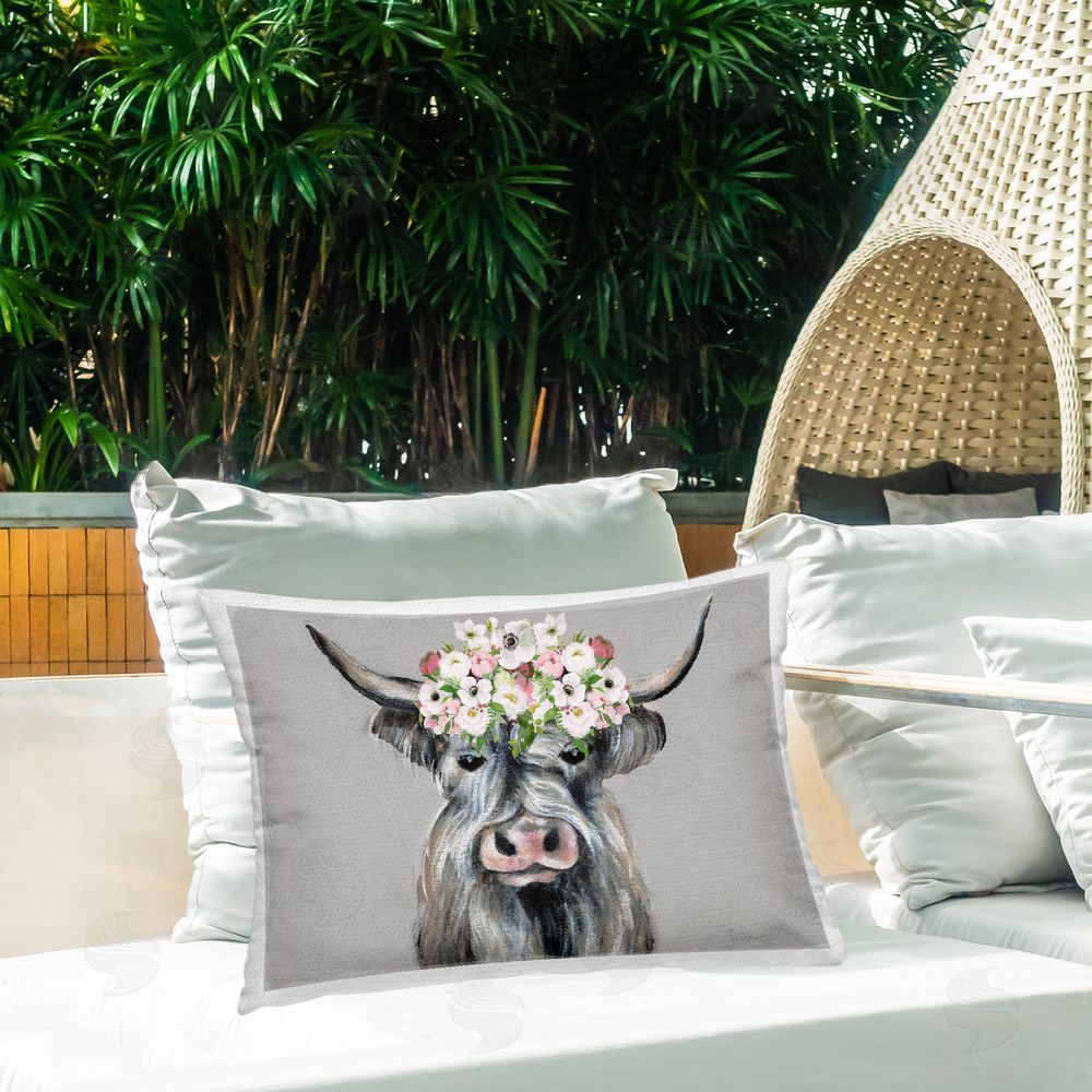 Tava Studios Shabby Chic Cattle with Garland Outdoor Quick-Dry Polyester Printed Throw Pillow in Back Yard