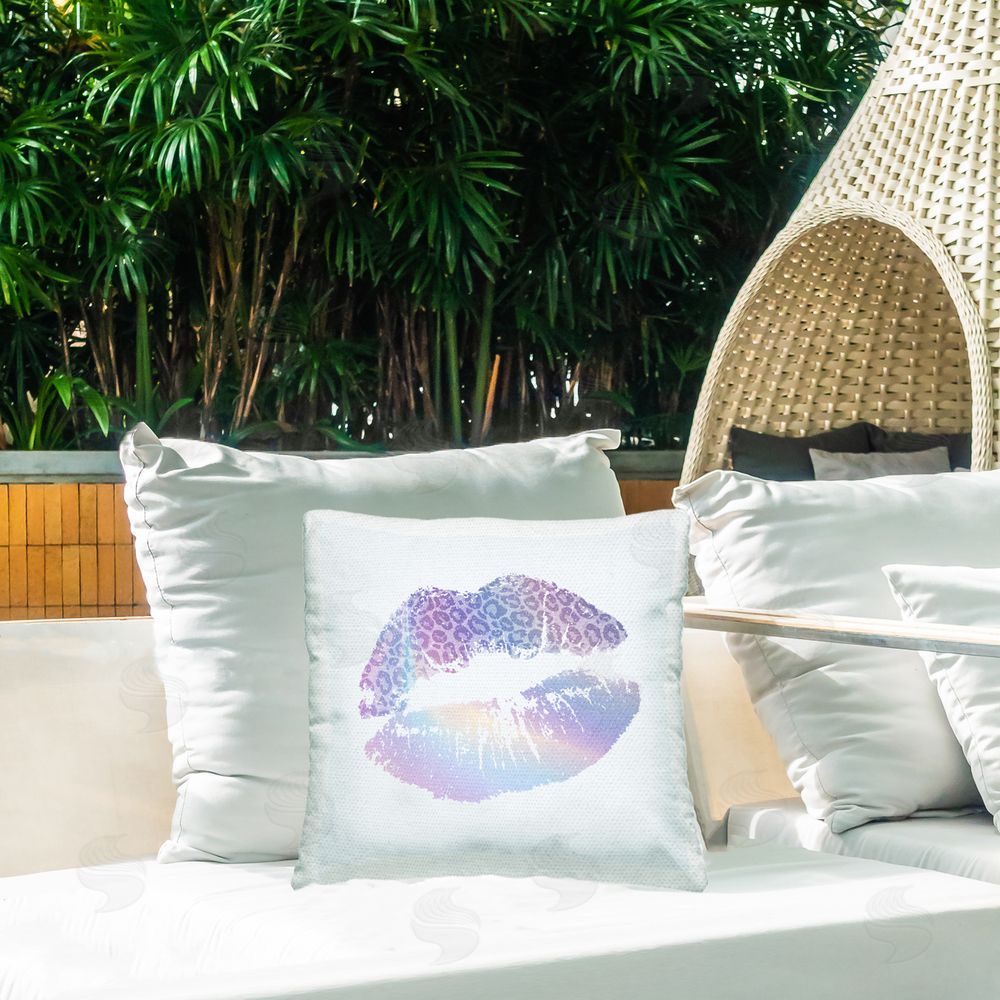 Kim Allen Glam Patterned Kiss Outdoor Quick-Dry Polyester Printed Throw Pillow in Back Yard