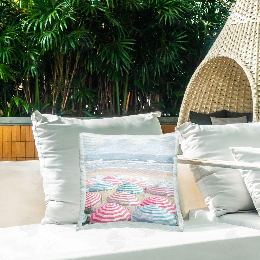 Amber Sterling Bright Beach Umbrellas Scene Outdoor Quick-Dry Polyester Printed Throw Pillow in Back Yard