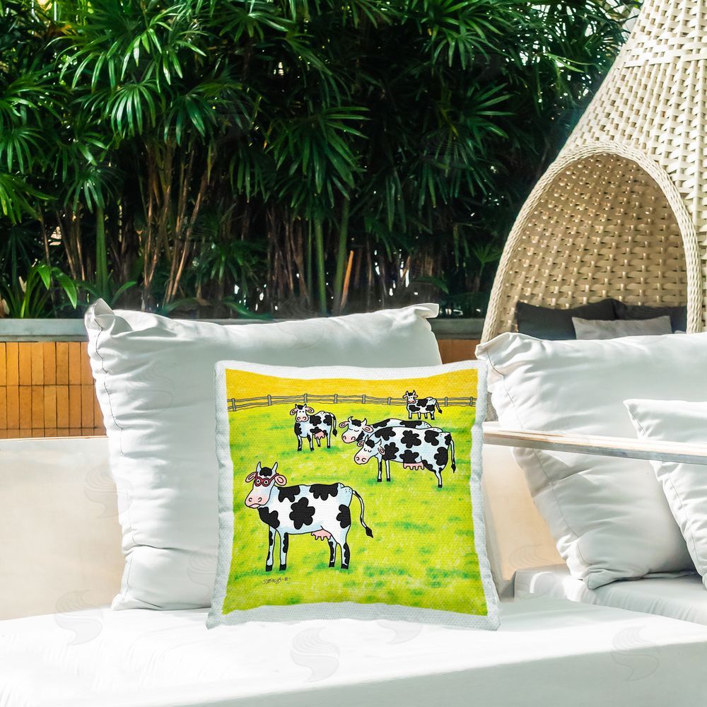 Roger Straub Funny Cow Herd with Specs Outdoor Quick-Dry Polyester Printed Throw Pillow in Back Yard