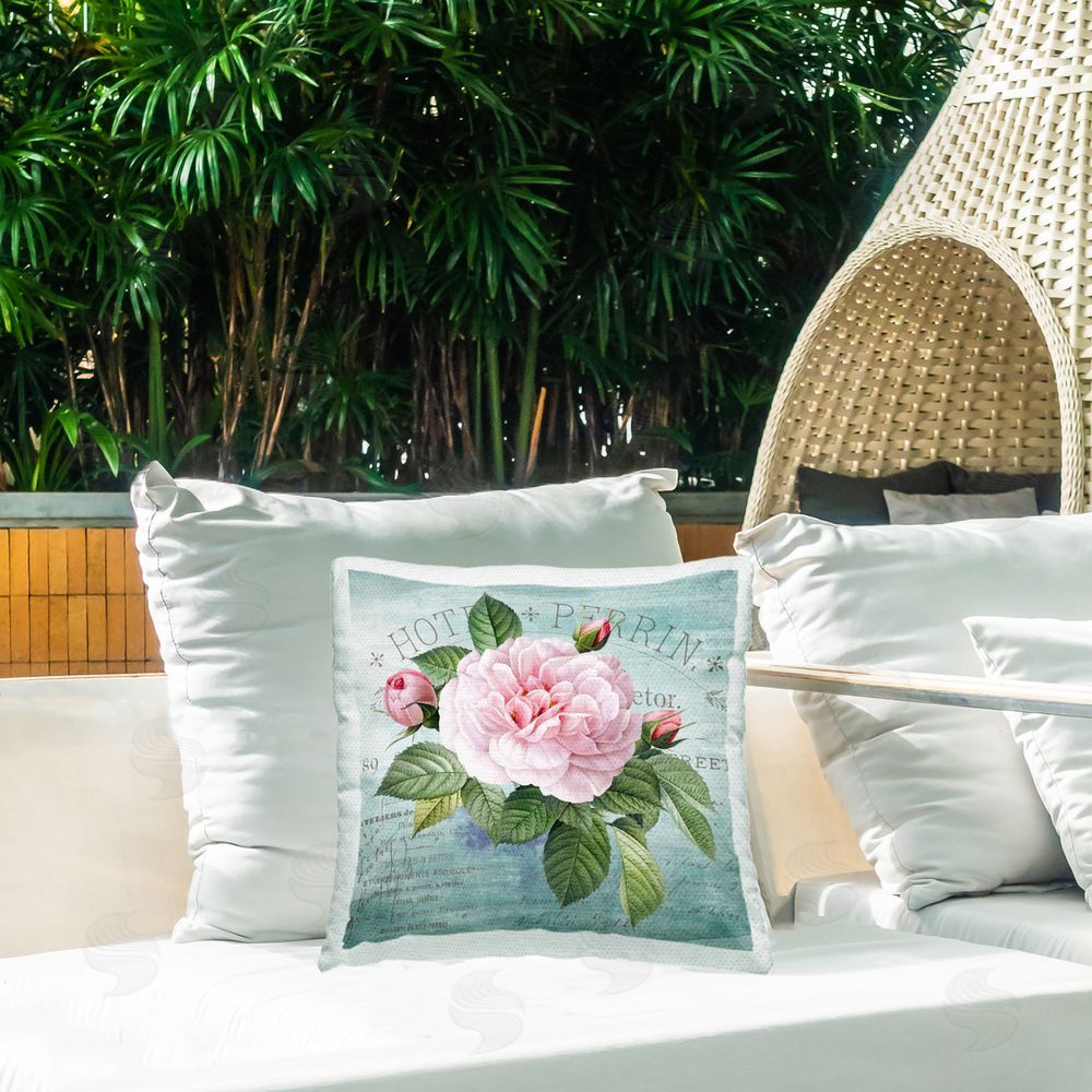 Susan Arnot Bright & Rustic Tropical Bloom Outdoor Quick-Dry Polyester Printed Throw Pillow in Back Yard