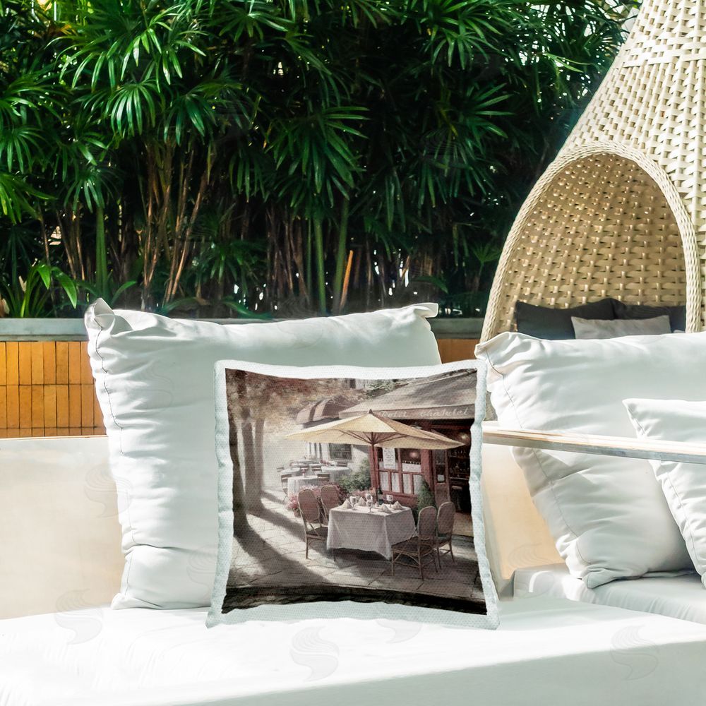 T.C. Chiu Warm Sunlit Bistro Outdoor Quick-Dry Polyester Printed Throw Pillow in Back Yard