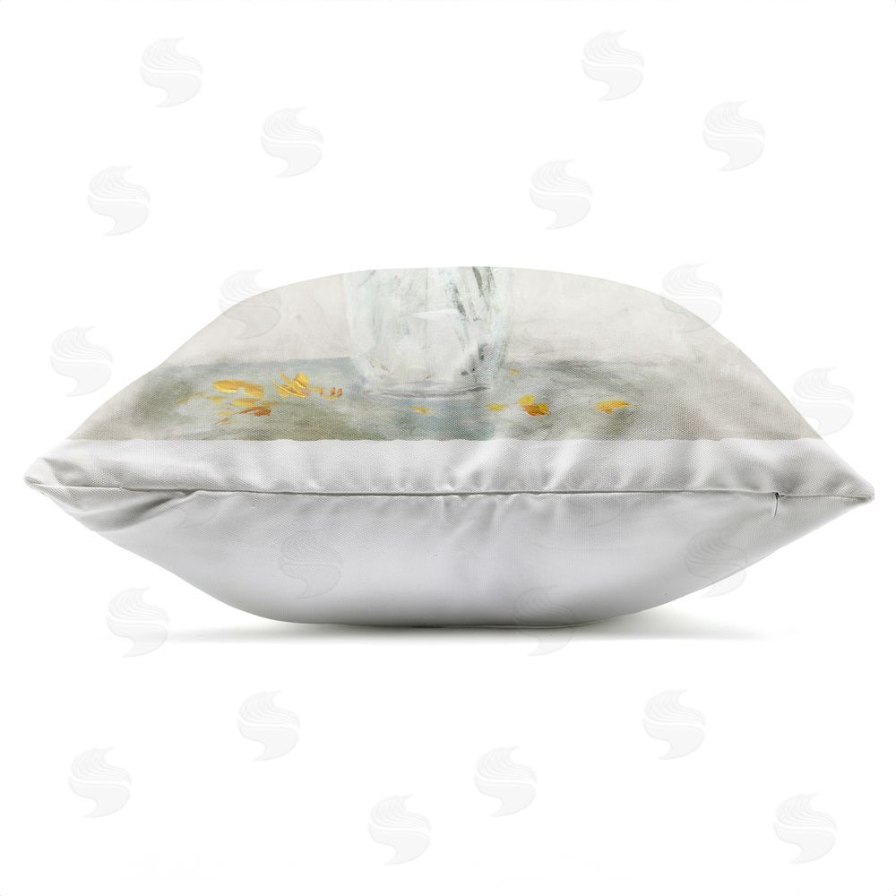 Lorenzo Collective Pop of Sunflowers Bouquet Outdoor Quick-Dry Polyester Square Throw Pillow Zipper Detail