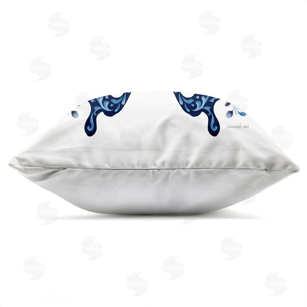Danhui Nai Blue Butterfly Boho Pattern Outdoor Quick-Dry Polyester Square Throw Pillow Zipper Detail