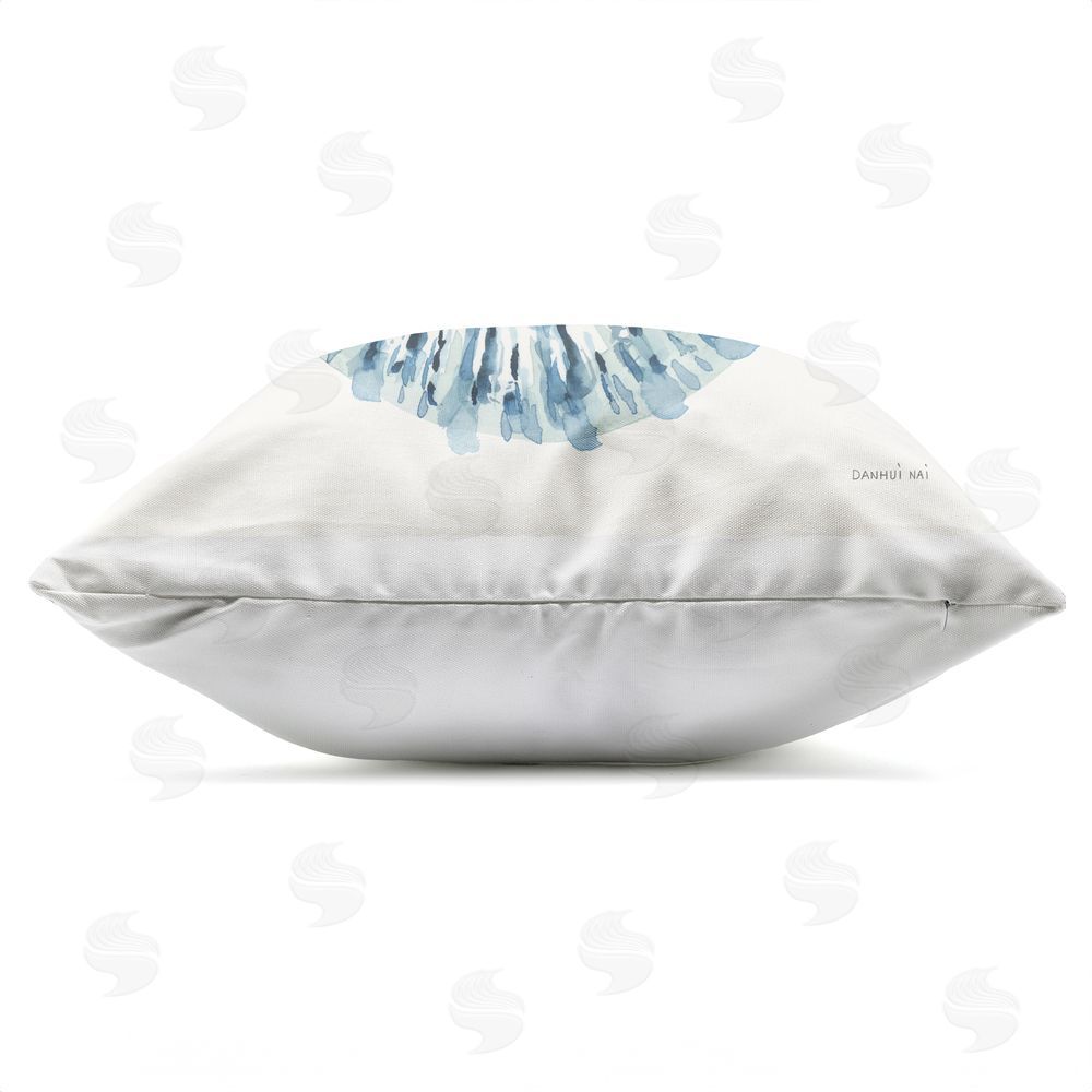 Danhui Nai Tidepool Treasures Nautilus Outdoor Quick-Dry Polyester Square Throw Pillow Zipper Detail