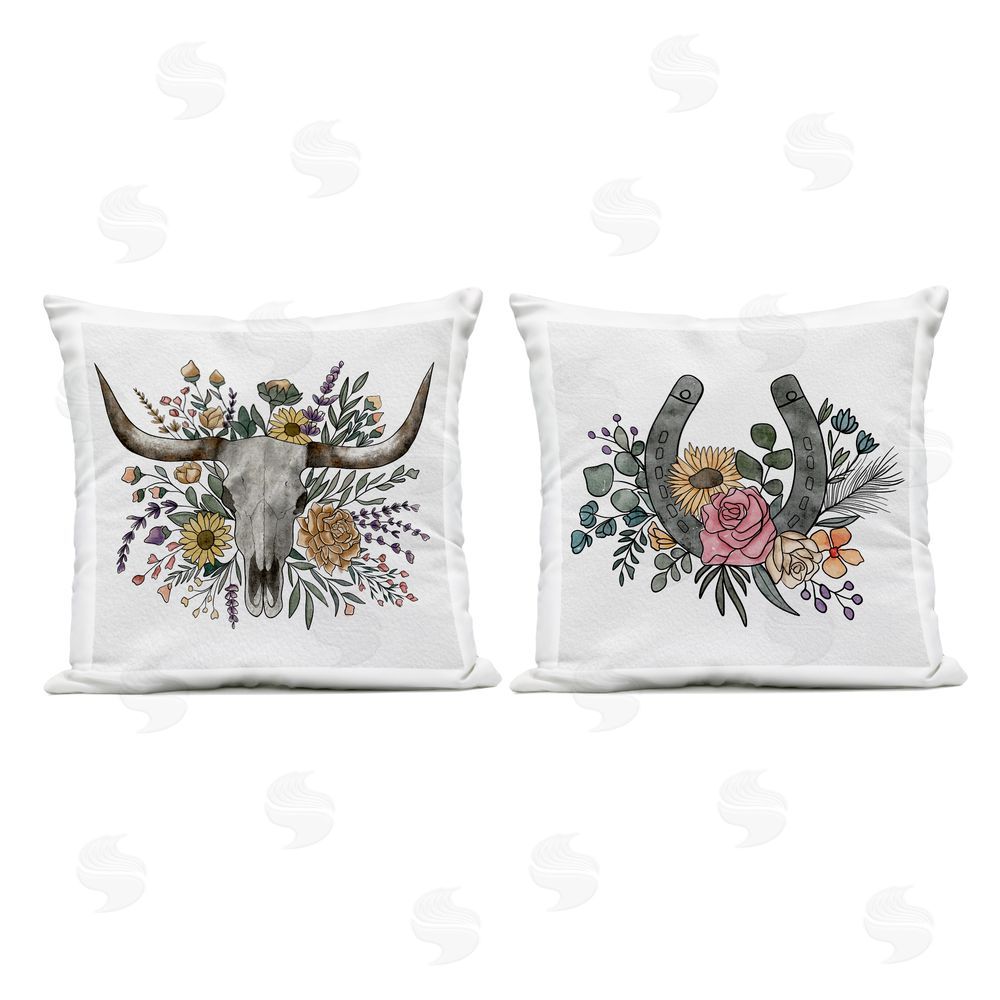 Alisha Kiara Design Boho Longhorn & Horseshoe Outdoor Quick-Dry Polyester Square Throw Pillow