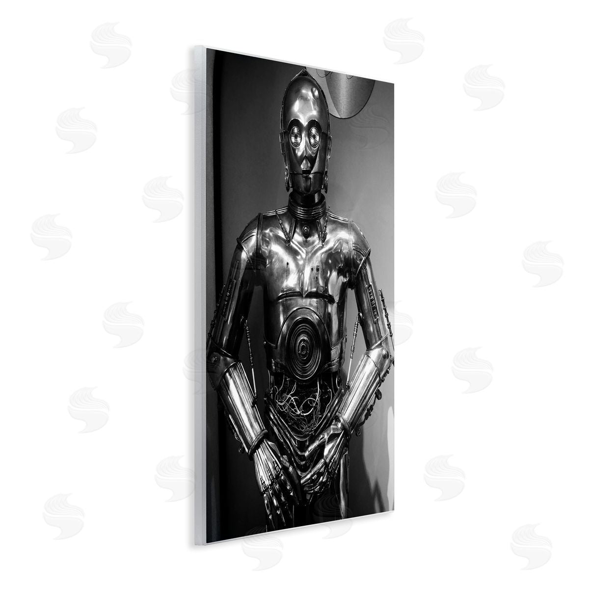 Nice Nshuti Iconic Robot Science Fiction Character Black White