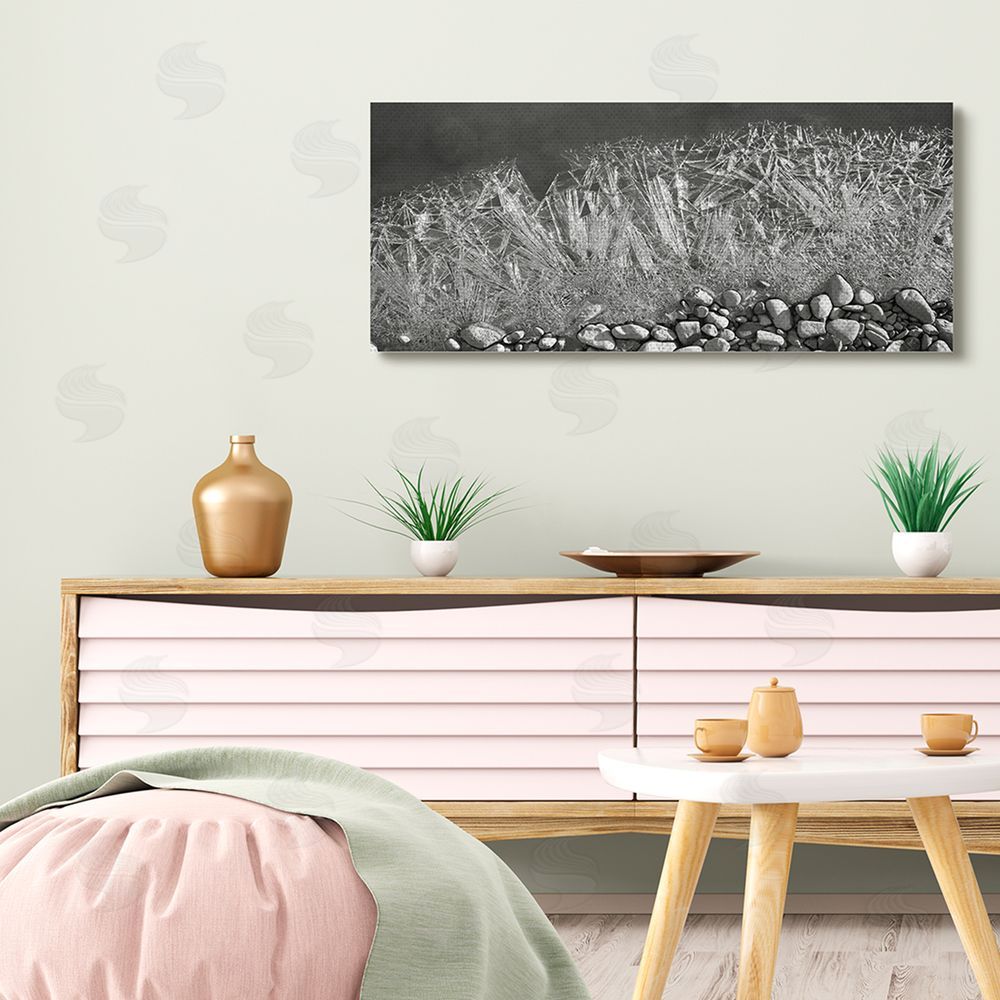 Janice Gaynor fr_sideozen Water Crystals Nautical Coast Black White