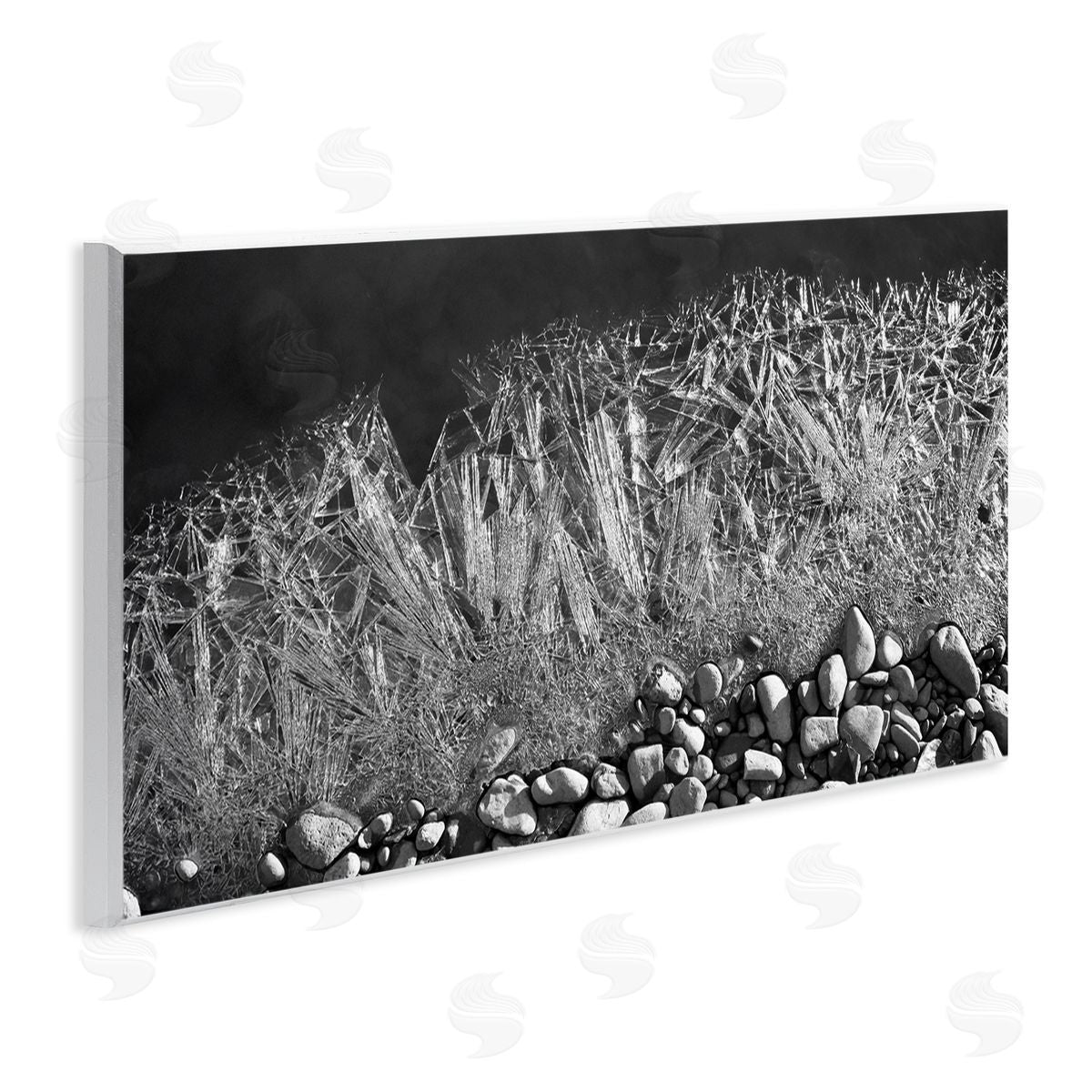 Janice Gaynor fr_sideozen Water Crystals Nautical Coast Black White