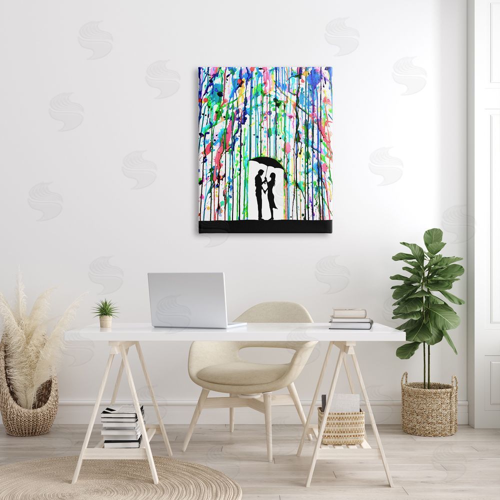 Marc Allante Vivid Couple Urban Drip Rainfall