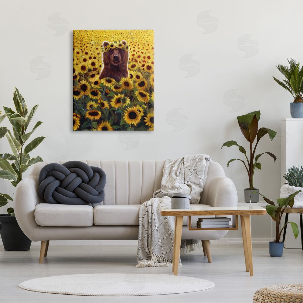 Lucia Heffe_sidernan Happy Bear Sunflower Field