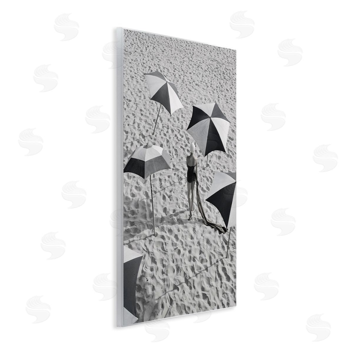 Graffitee Studios Vintage Beach Fashion Wall Plaque Artside_