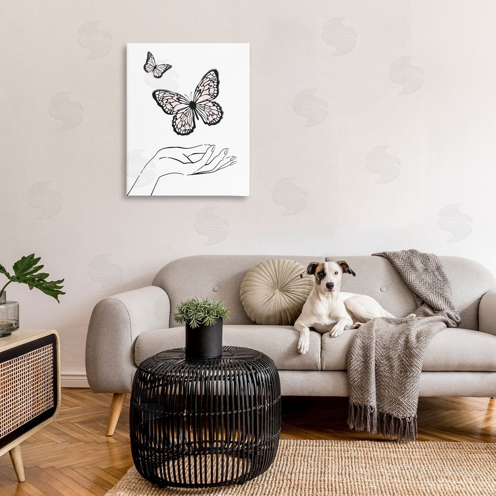 Martina Pavlova Minimal Catching Butterflies