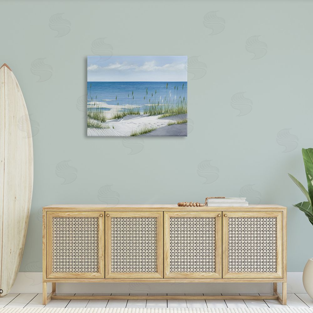 Max Maxx Beach with White Sand