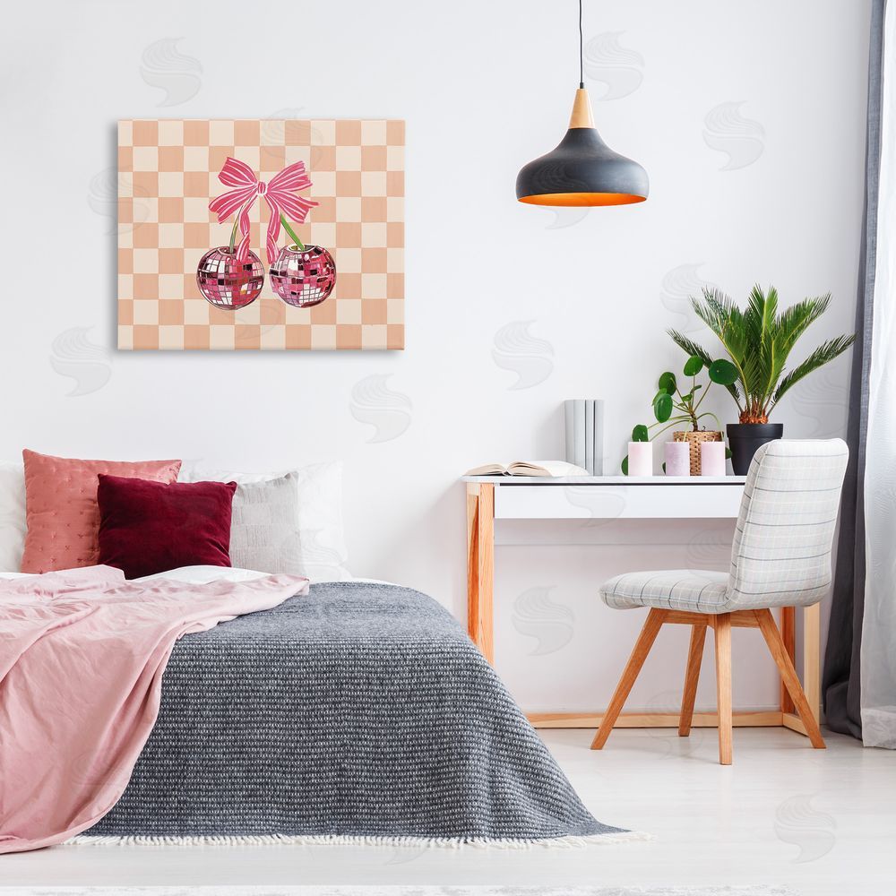 Amelia Noyes Checkered Cherry fr_sideuits