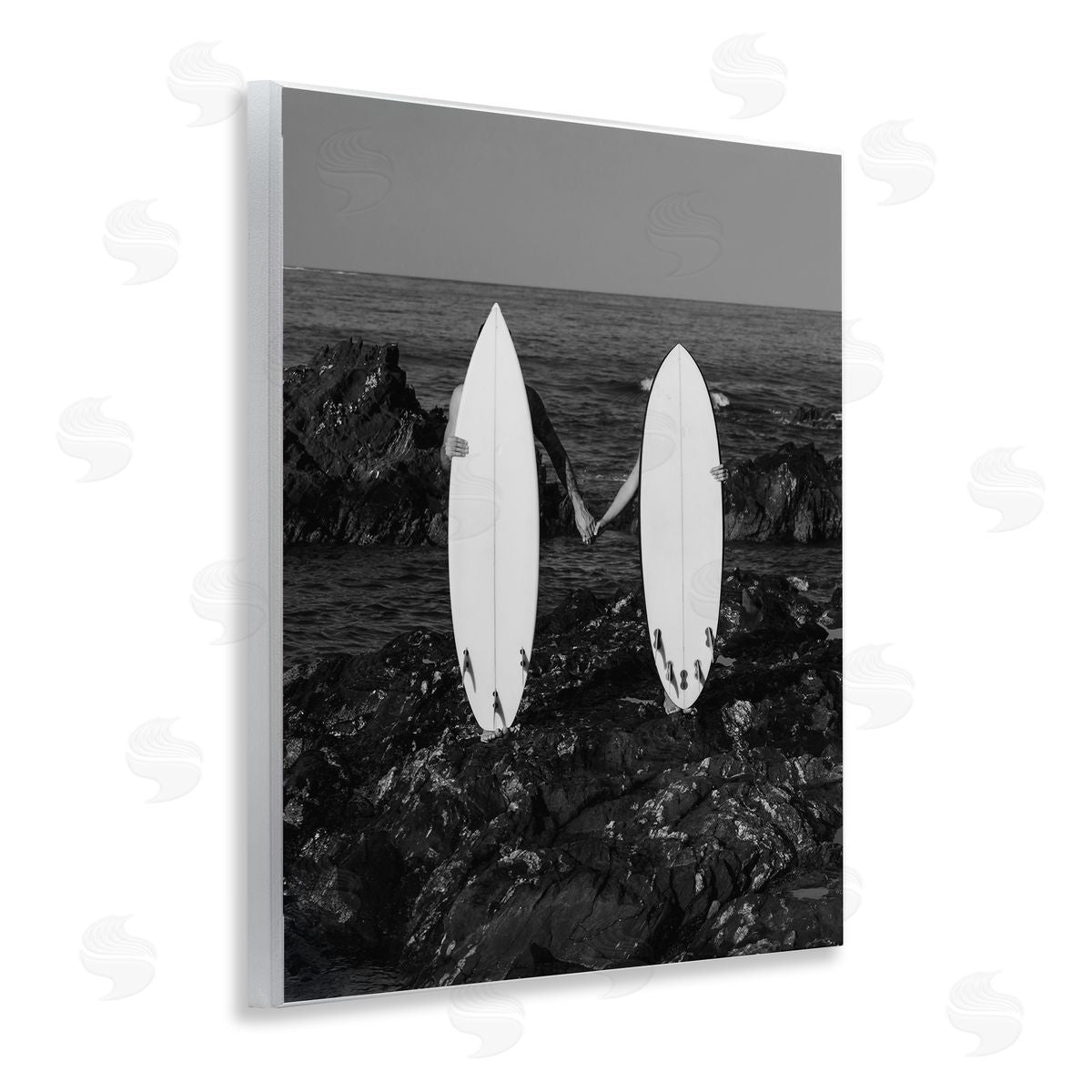 Romantic Surfer Couple Wood Plaque Wall Art, Home Decor by Stupell Studio
