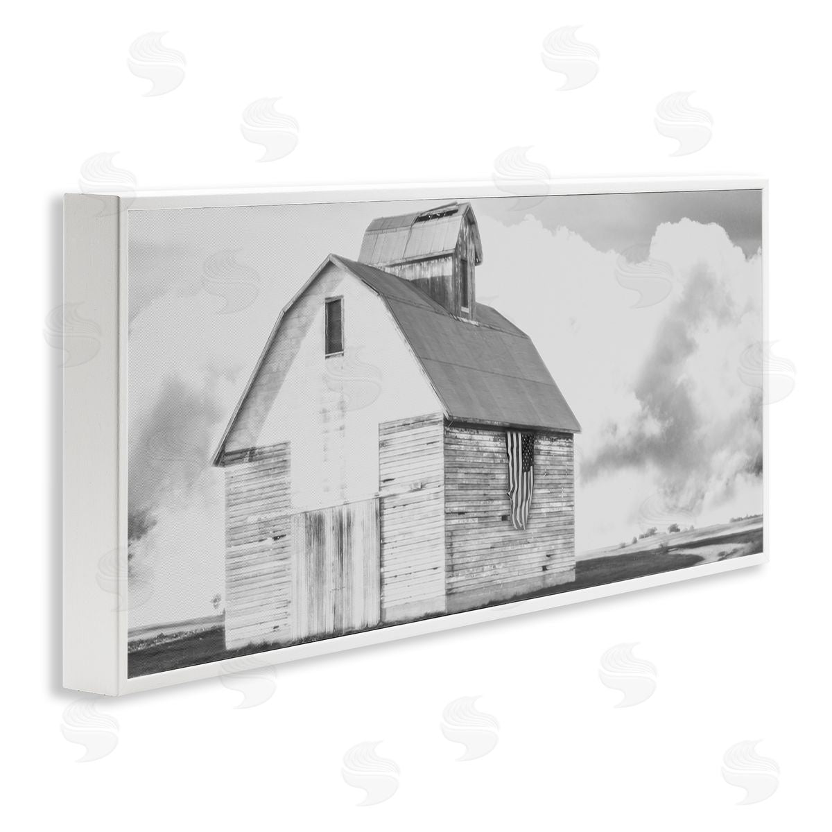 Milli Villa USA Flag on Barn