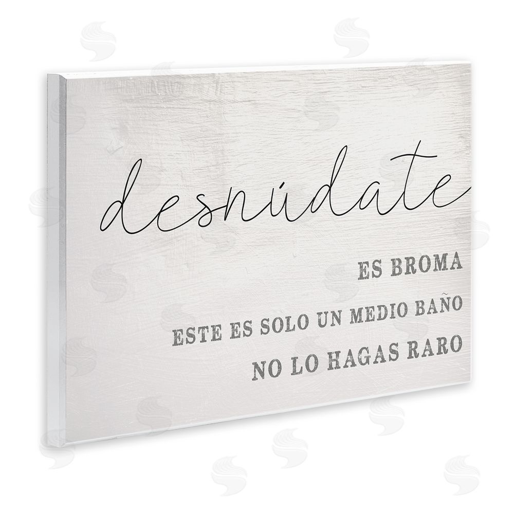 Stupell Studio Solo un Medio Baño Wooden Wall Plaque Art Print