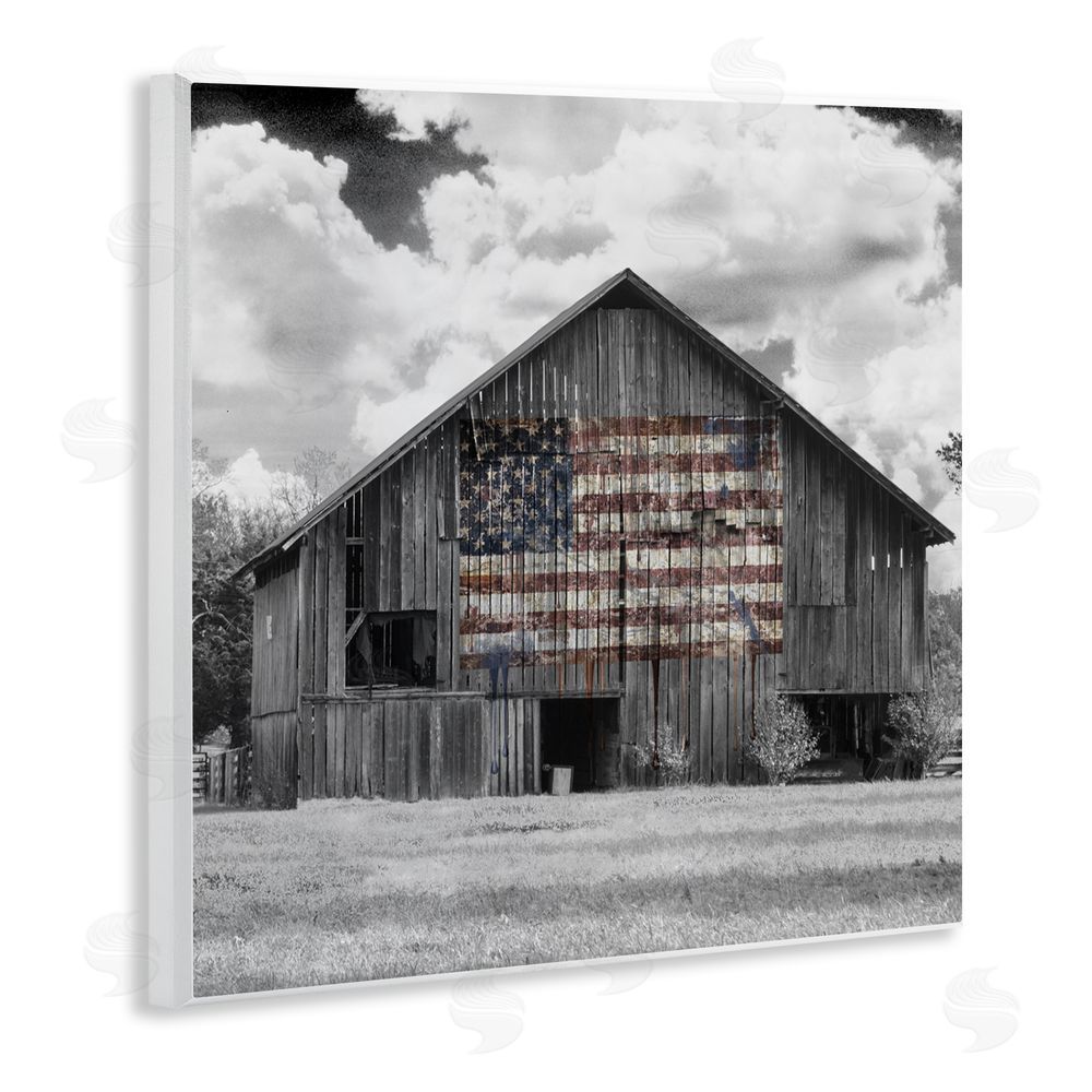 Decent Exposures USA Flag Monochrome Barn Wooden Wall Plaque Art Print