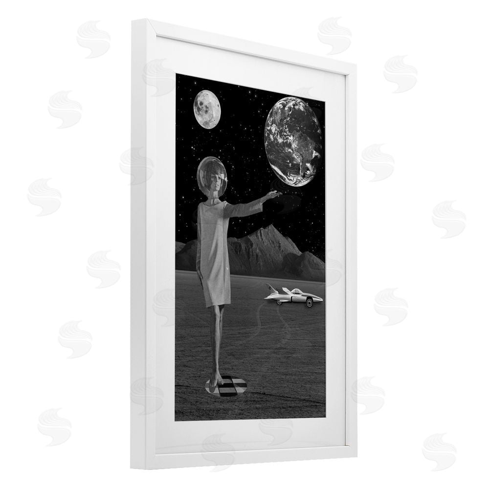Elo Marc On A Mission Retro Space White Framed Print Under Glass Wall Art