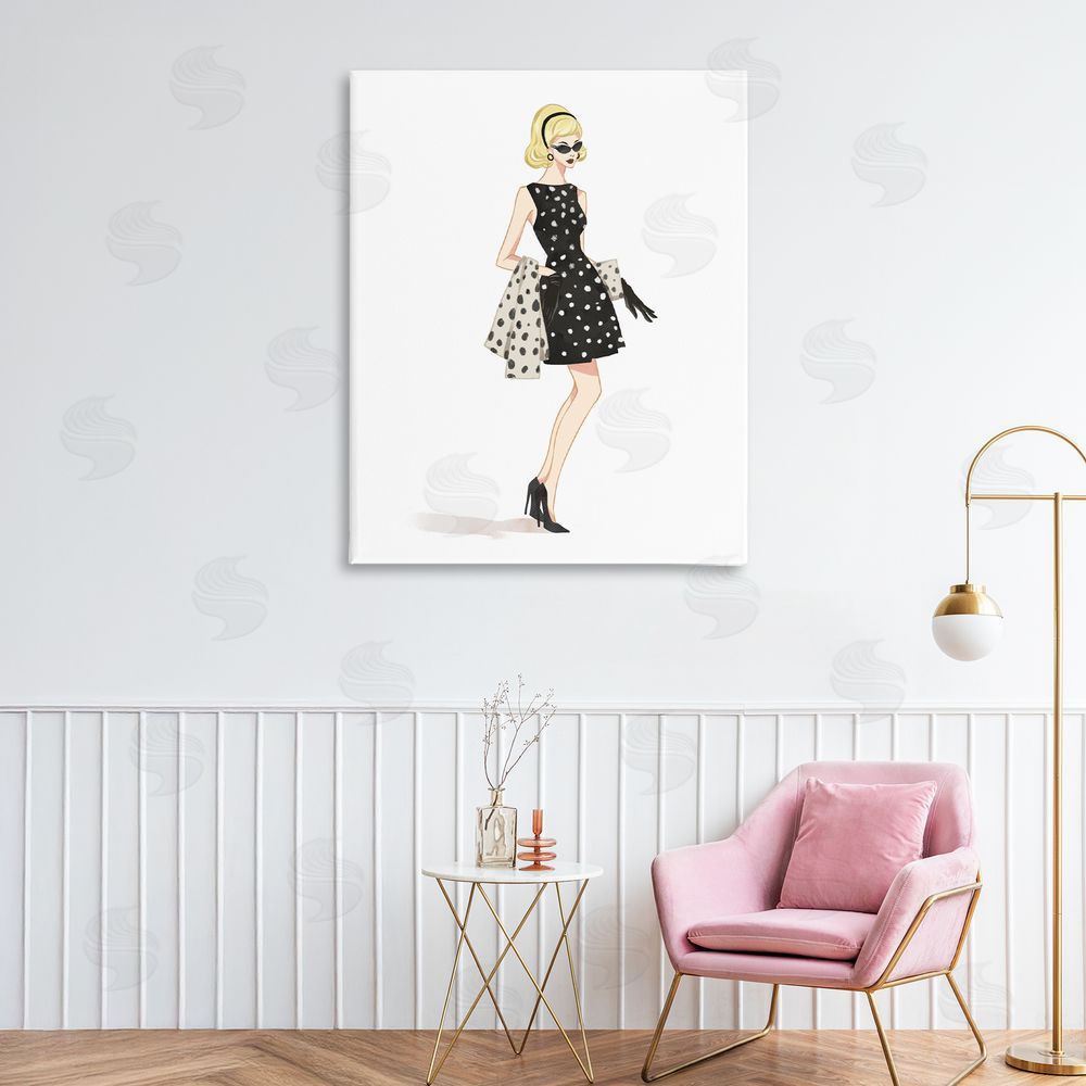 Ziwei Li Feminine Retro Fashion Stretched Canvas Wall Art in Room