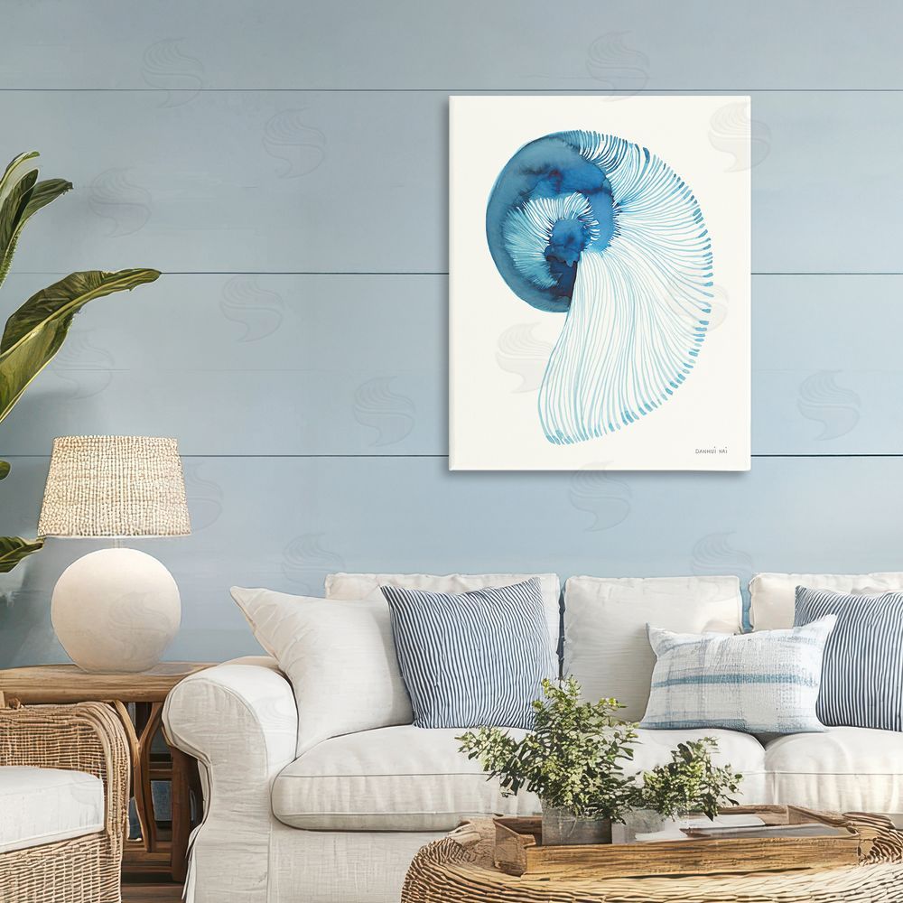 Danhui Nai Blue Watercolor Nautilus