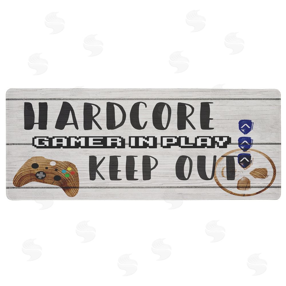 Lil' Rue Hardcore Gamer Console