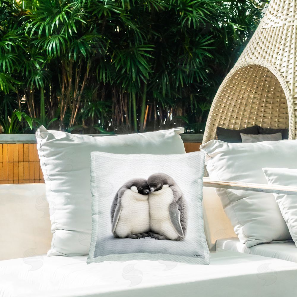 Roozbeh Hugging Baby Penguins Outdoor Quick-Dry Polyester Printed Throw Pillow in Back Yard