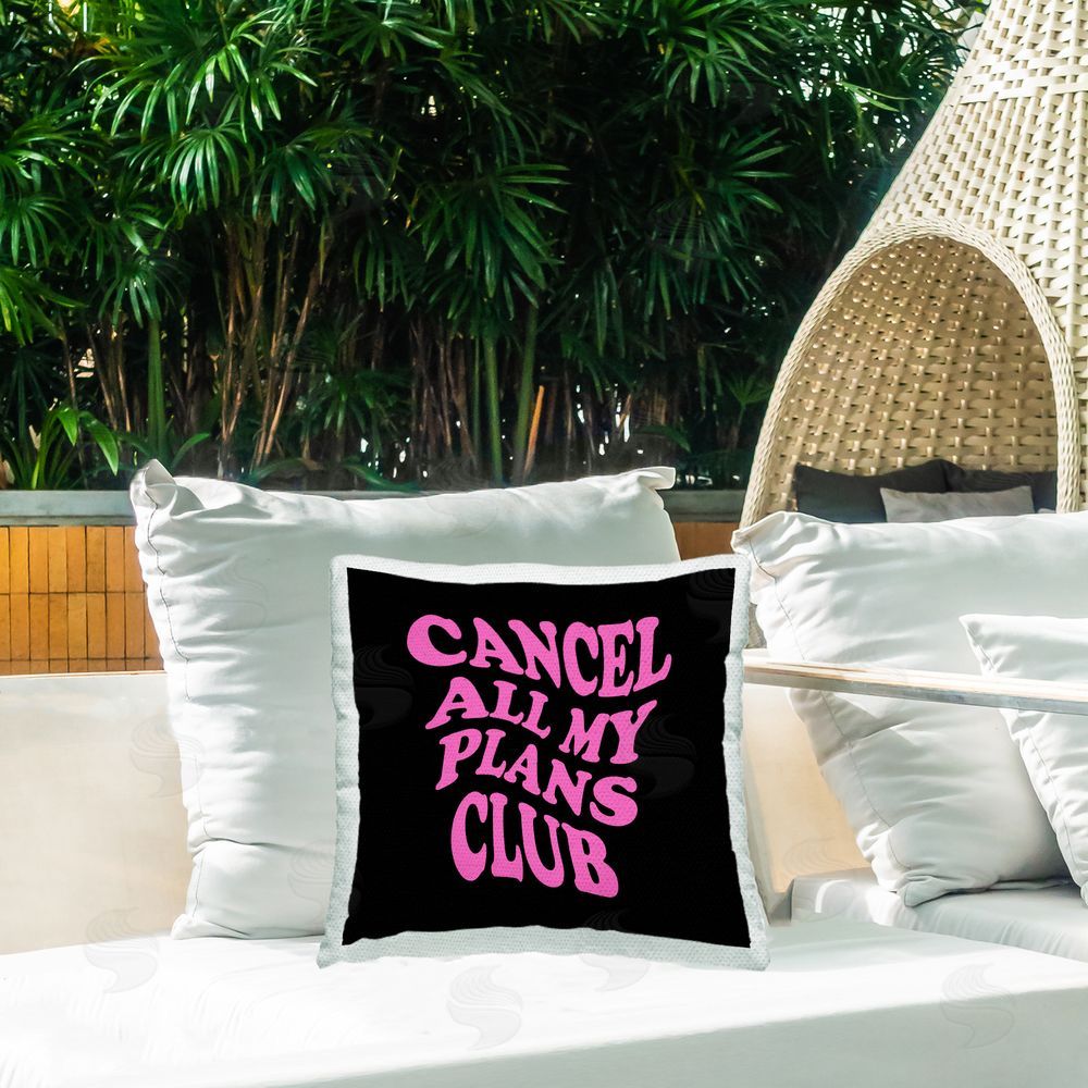House of Lulu Black & Pink Introvert Phrase Outdoor Quick-Dry Polyester Printed Throw Pillow in Back Yard