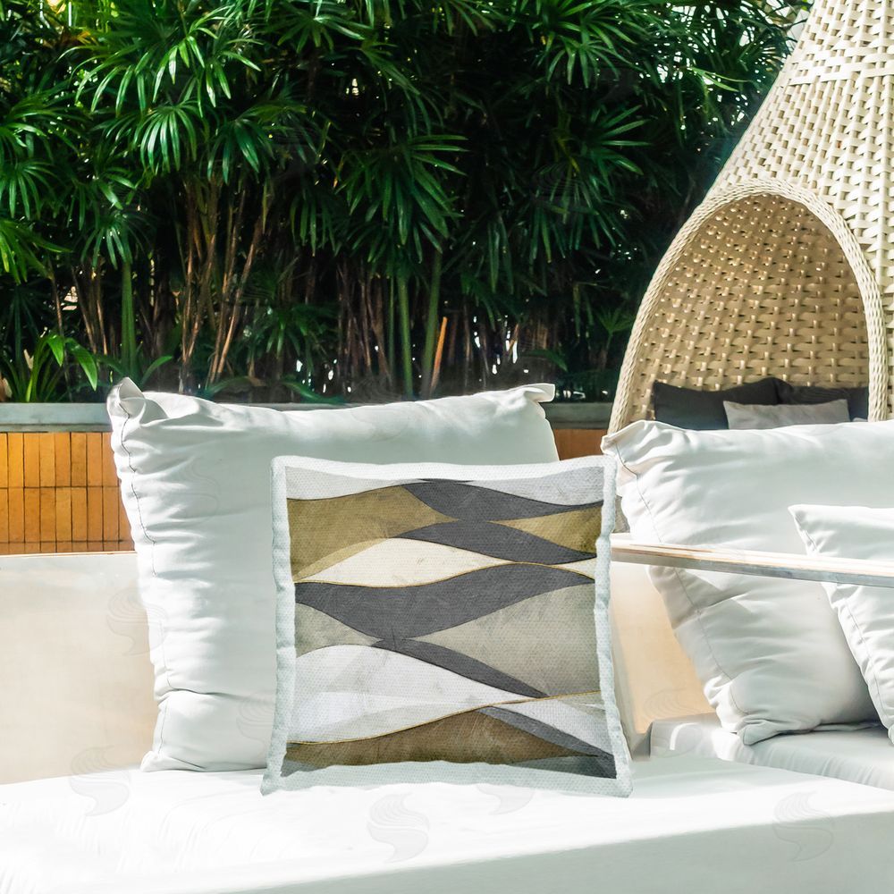 Alonzo Saunders Southwestern Arch Shapes Outdoor Quick-Dry Polyester Printed Throw Pillow in Back Yard