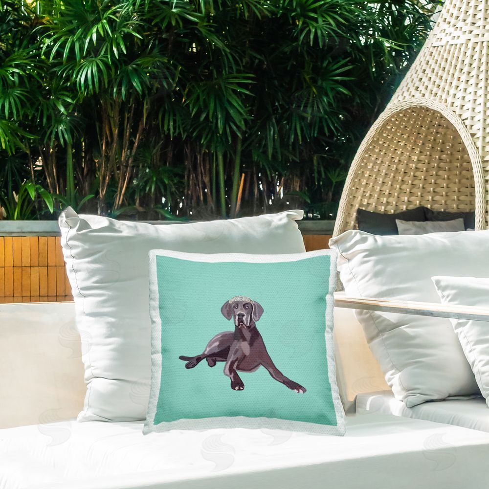 Amelia Noyes Elegant Labrador with Crown Outdoor Quick-Dry Polyester Printed Throw Pillow in Back Yard