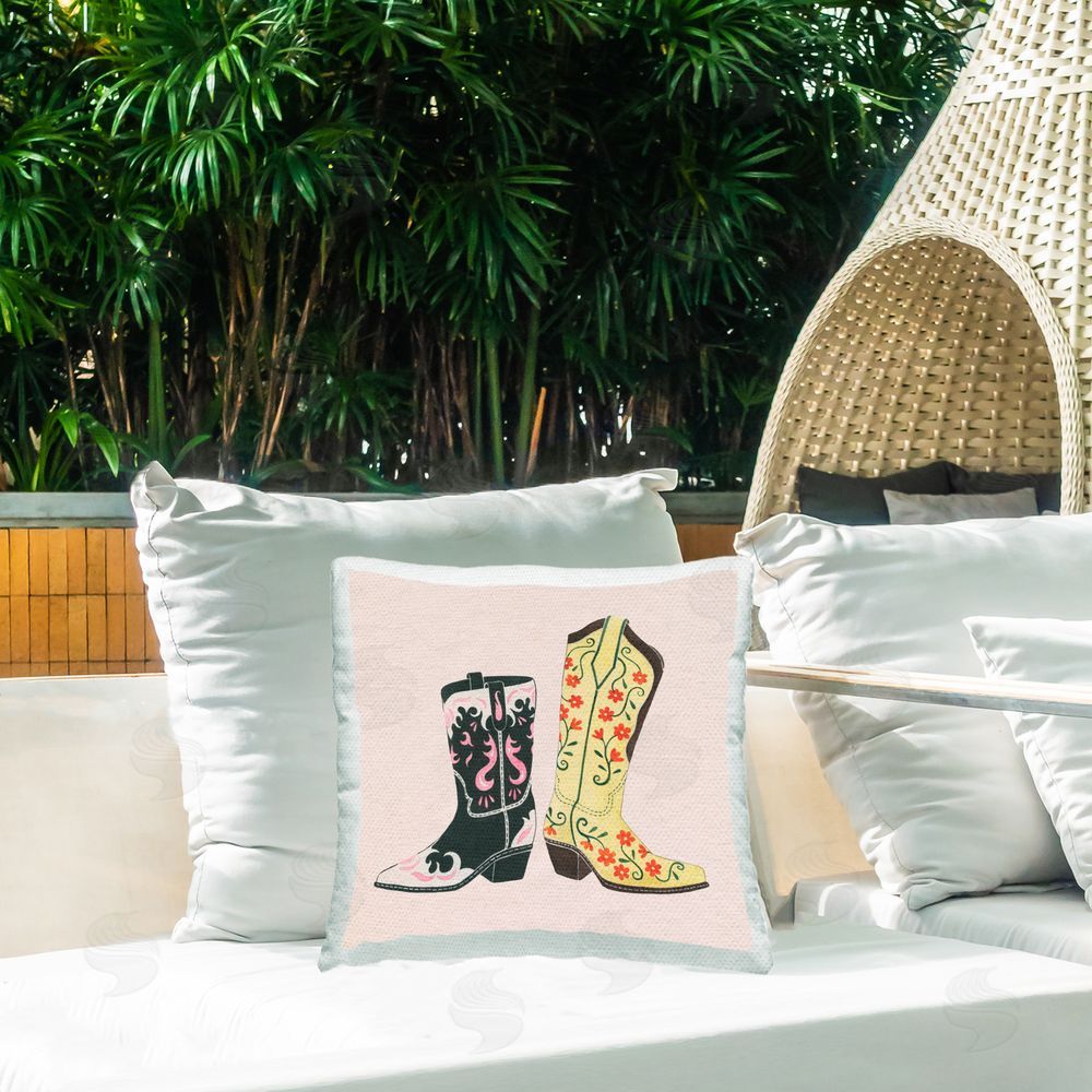 Grace Popp Floral Cowgirl Fashion Outdoor Quick-Dry Polyester Printed Throw Pillow in Back Yard