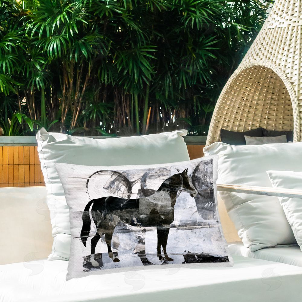 Ethan Harper Circle Pattern & Horse Outdoor Quick-Dry Polyester Printed Throw Pillow in Back Yard