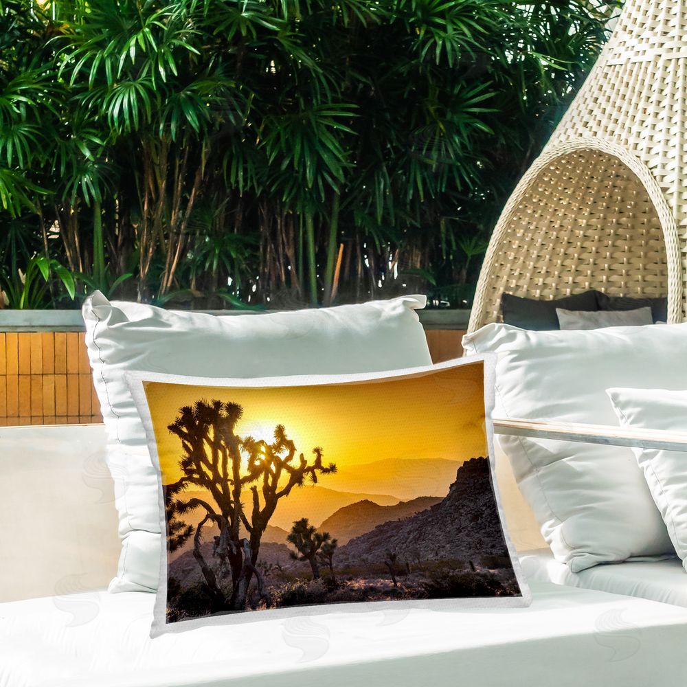 Murray Bolesta Glowing Desert Sunset Outdoor Quick-Dry Polyester Printed Throw Pillow in Back Yard