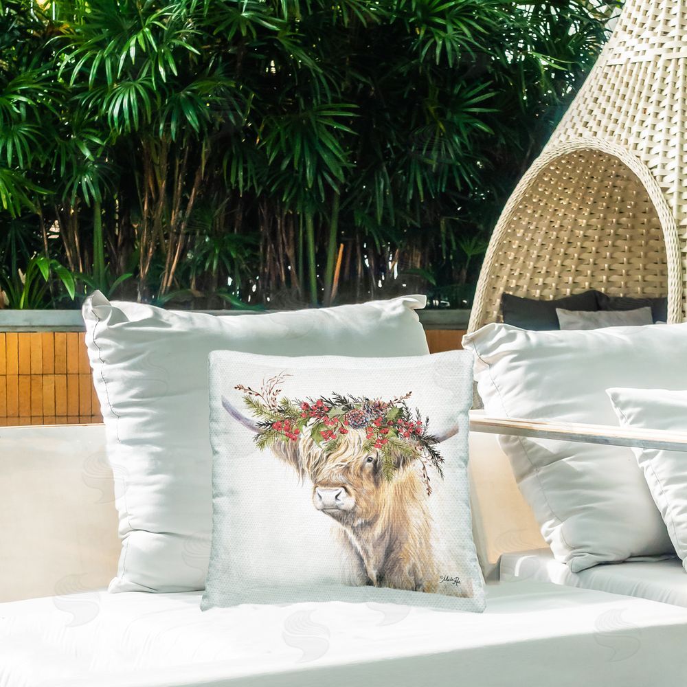 Marla Rae Cattle with Seasonal Berries Outdoor Quick-Dry Polyester Printed Throw Pillow in Back Yard