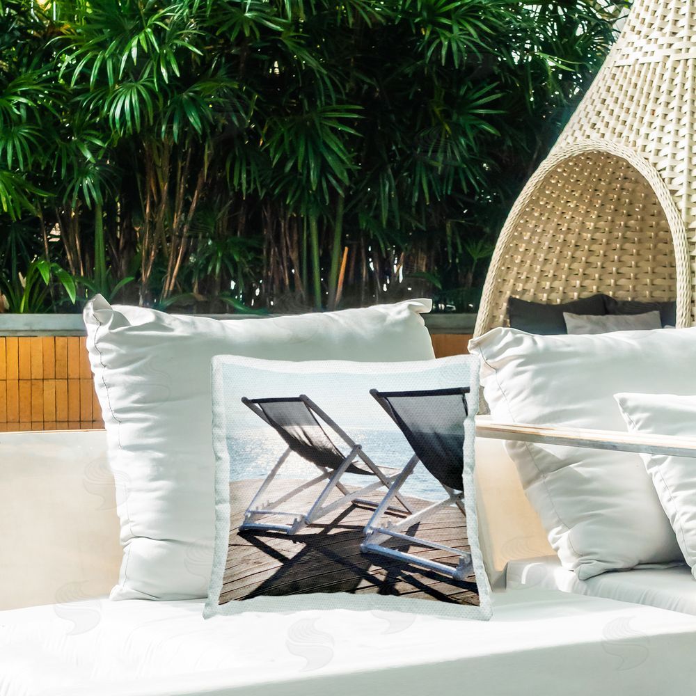 Noah Bay Beach Shadow Reach Outdoor Quick-Dry Polyester Printed Throw Pillow in Back Yard
