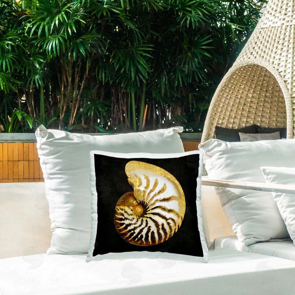 Caroline Kelly Spiral Patterned Shell Outdoor Quick-Dry Polyester Printed Throw Pillow in Back Yard