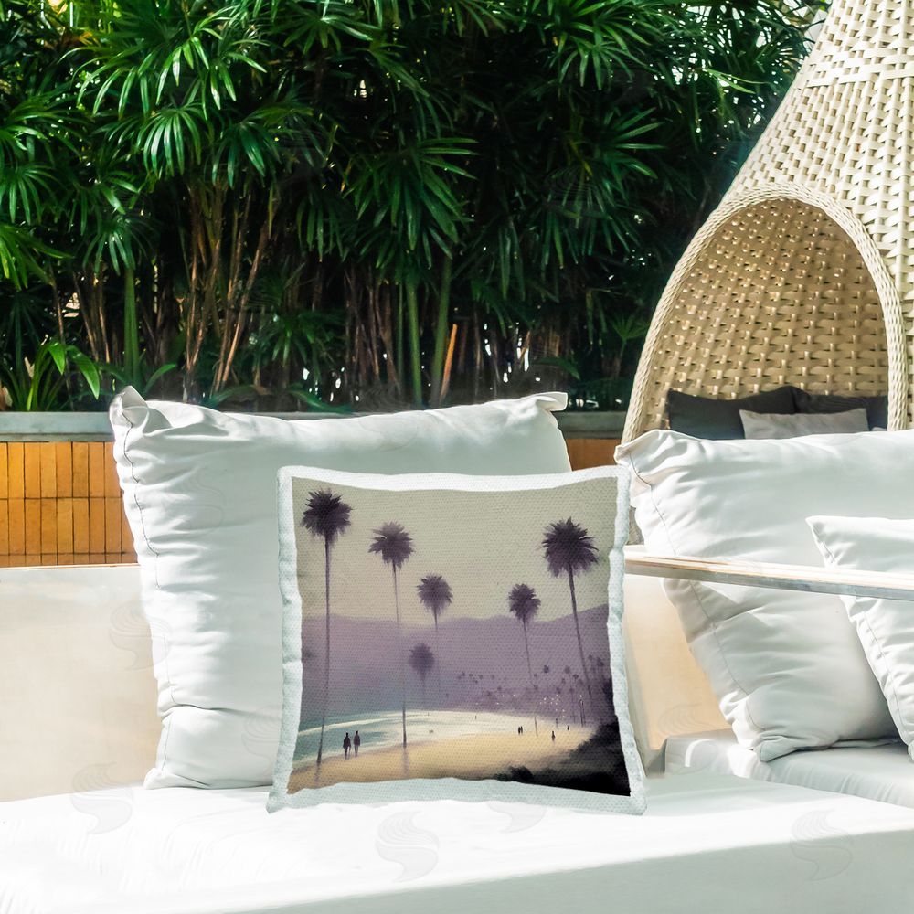 Noah Bay Tranquil Beach Day Outdoor Quick-Dry Polyester Printed Throw Pillow in Back Yard