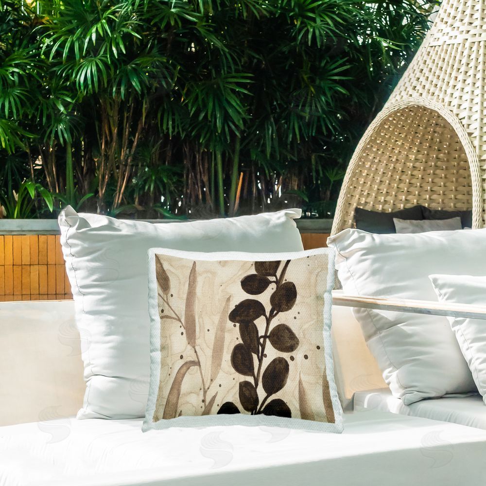 Krinlox Asymmetrical Natural Leaves Outdoor Quick-Dry Polyester Printed Throw Pillow in Back Yard