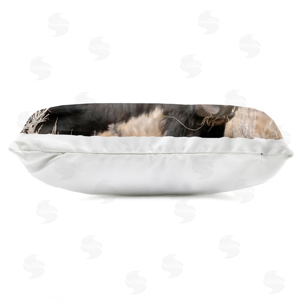 Lori Deiter Spirit Of The Plains Outdoor Quick-Dry Polyester Lumbar Pillow Zipper Detail