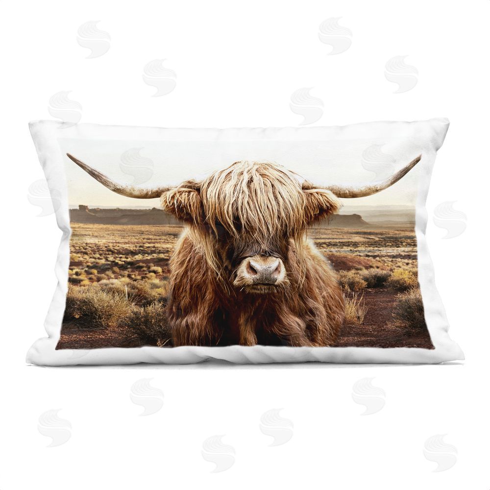 CAD Designs Rugged Vegetation Cattle Portrait Indoor Plush Polyester Lumbar Pillow