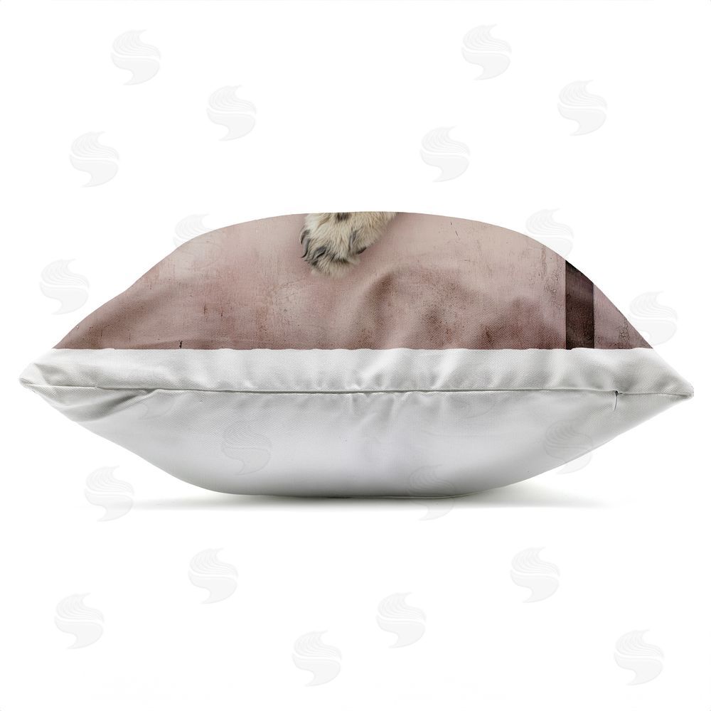 Annabelle Hall Harper The Resting Cheetah Outdoor Quick-Dry Polyester Square Throw Pillow Zipper Detail