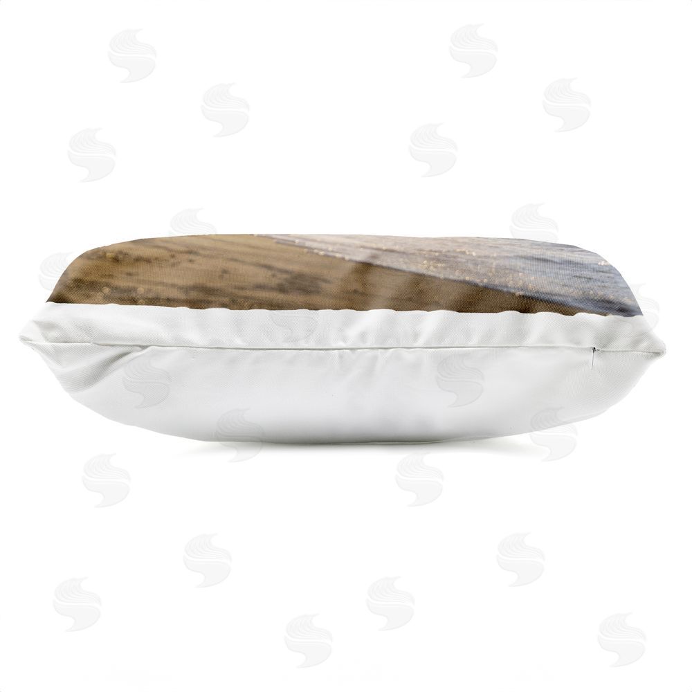 Marcus Prime Gentle Seaside Breeze Outdoor Quick-Dry Polyester Lumbar Pillow Zipper Detail
