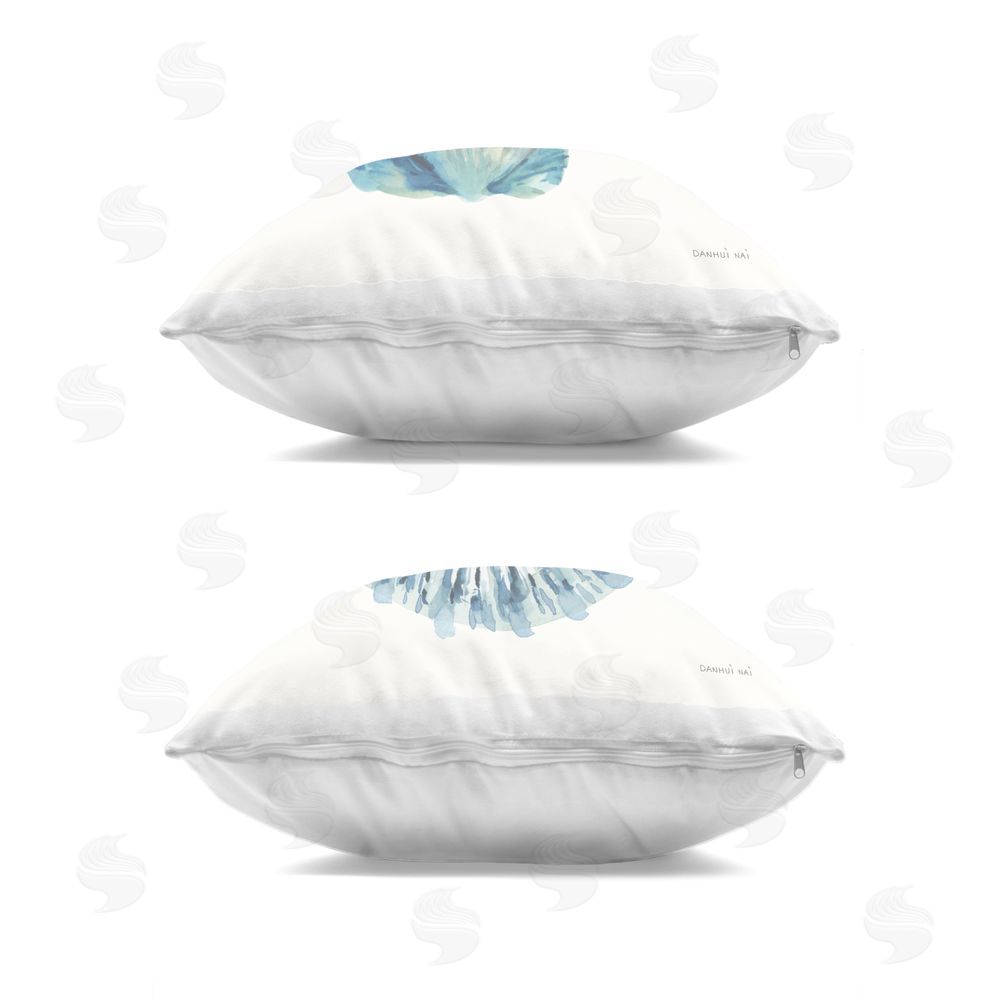 Danhui Nai Tidepool Treasures Seashells Indoor Plush Polyester Square Throw Pillow Zipper Detail